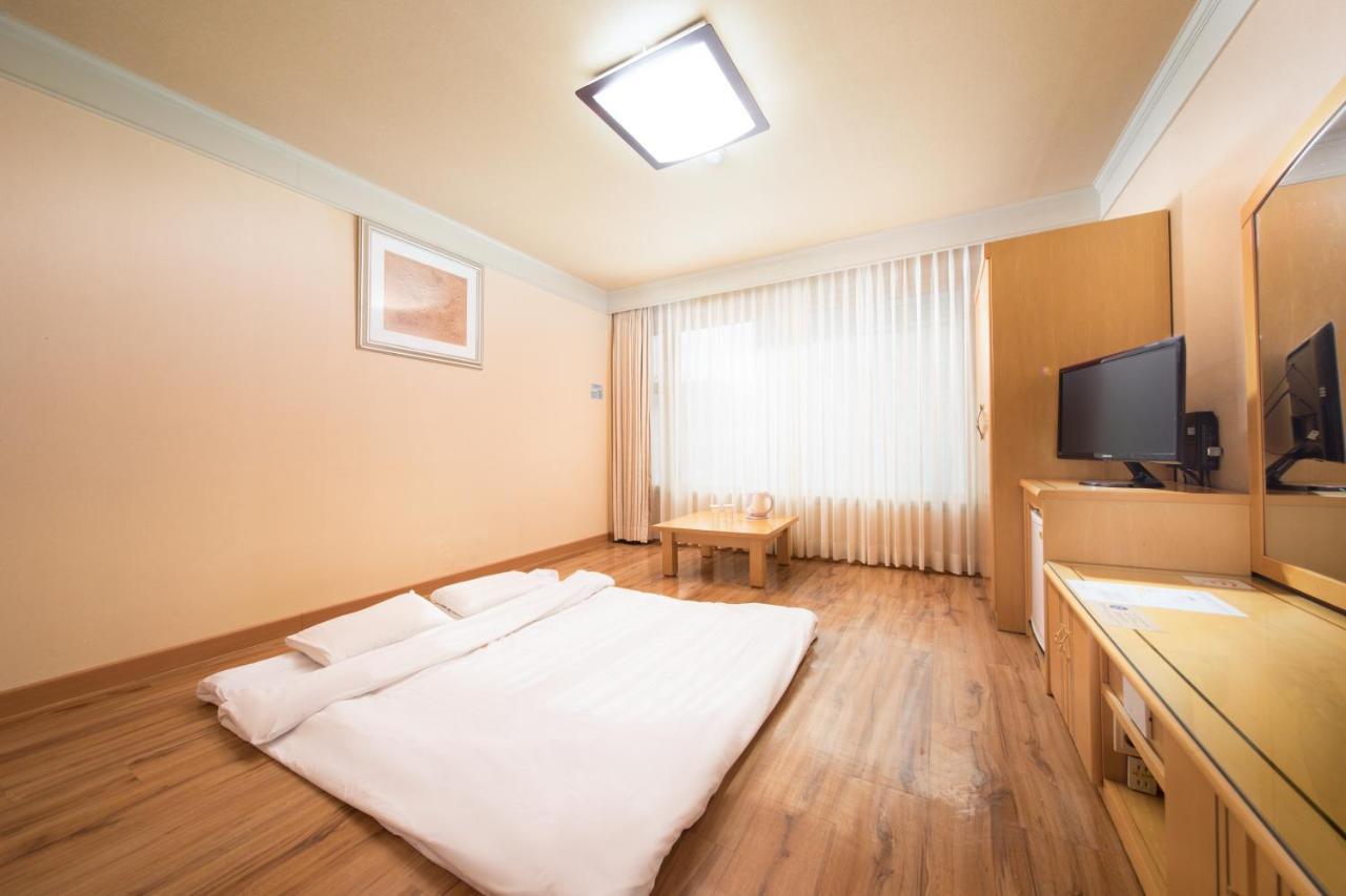 Jeju Hawaii Hotel Bagian luar foto